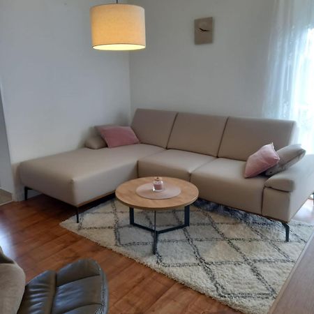 Apartman Kulas Biograd Na Moru Eksteriør billede